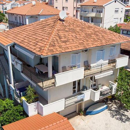 Apartments Vice Trogir Exterior foto