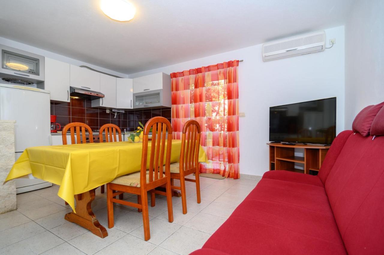 Apartments Vice Trogir Exterior foto
