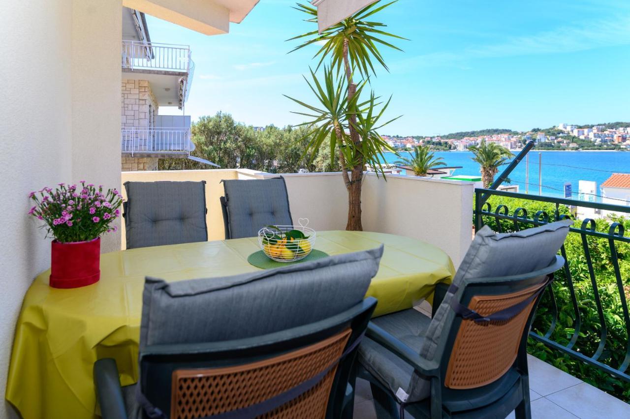 Apartments Vice Trogir Exterior foto