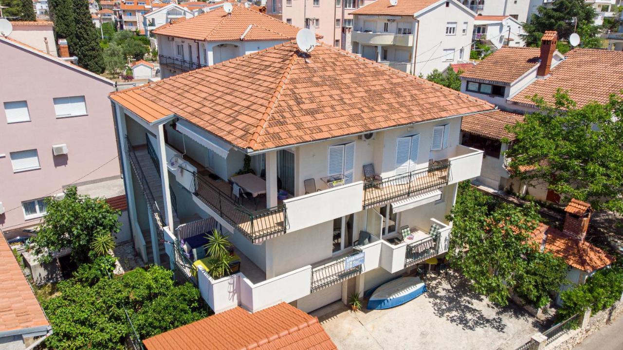 Apartments Vice Trogir Exterior foto