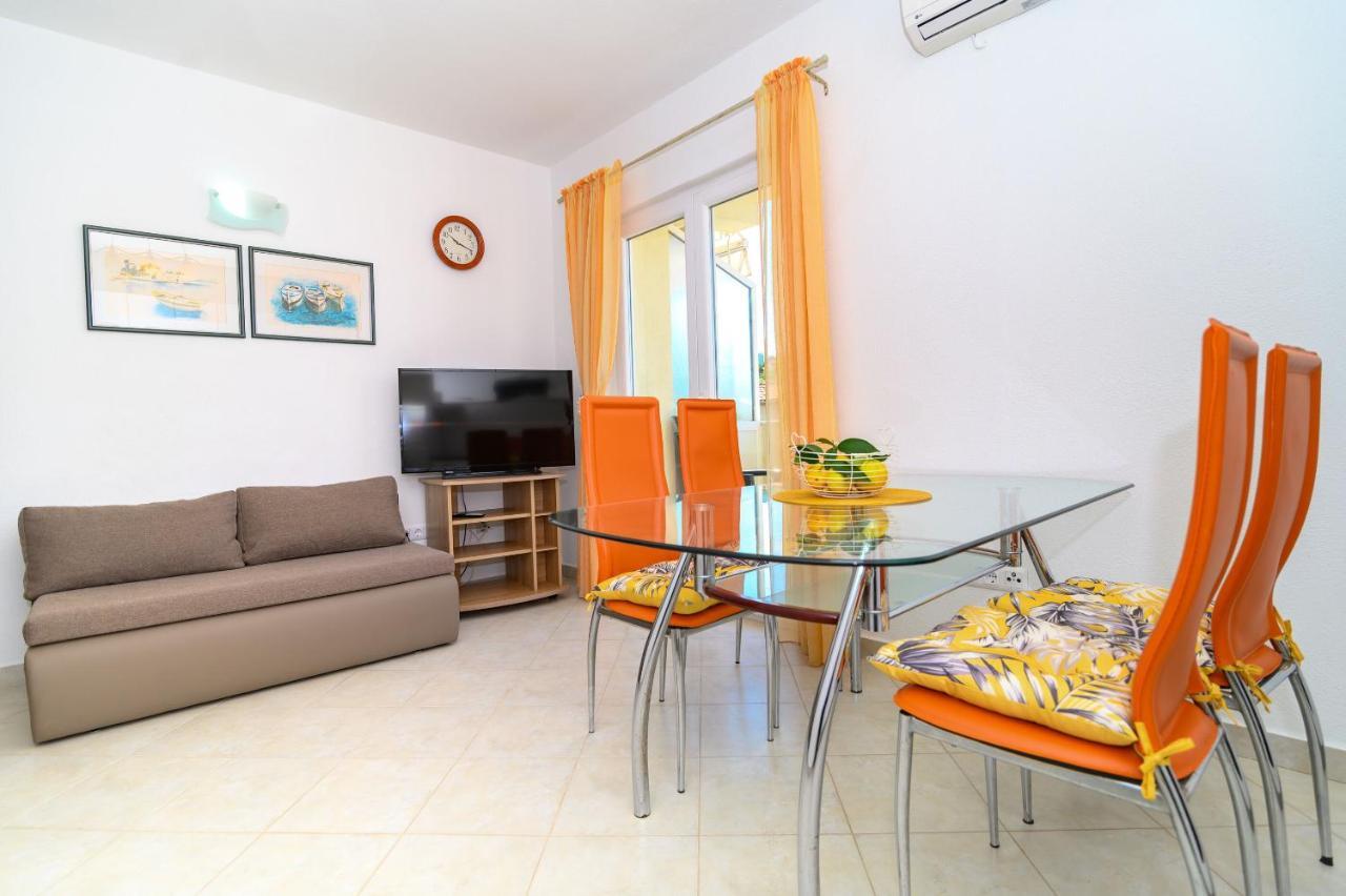 Apartments Vice Trogir Exterior foto